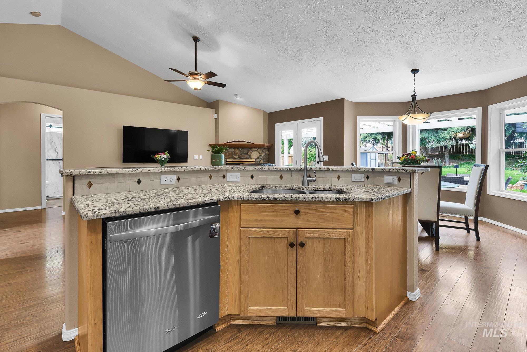 23193 Forest Hills Loop Caldwell, ID 83607 - Photo 17 of 47