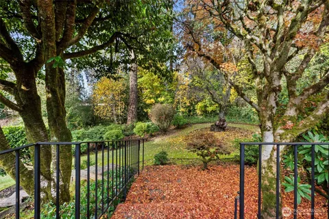 $975,000 | 1 Forest Glen Lane Southwest, Lakewood, WA 98498