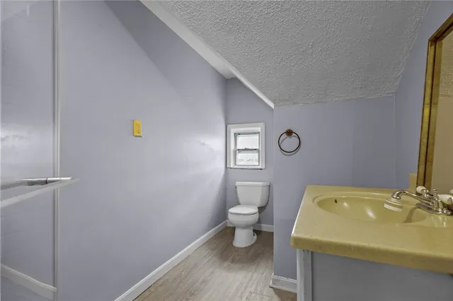 $1,700 | 84 Spring Street, Lincoln, RI 02838