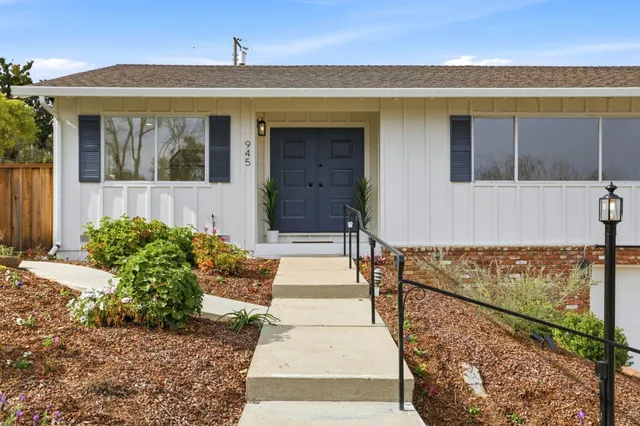 $4,188,888 | 945 Andover Way, Los Altos, CA 94024
