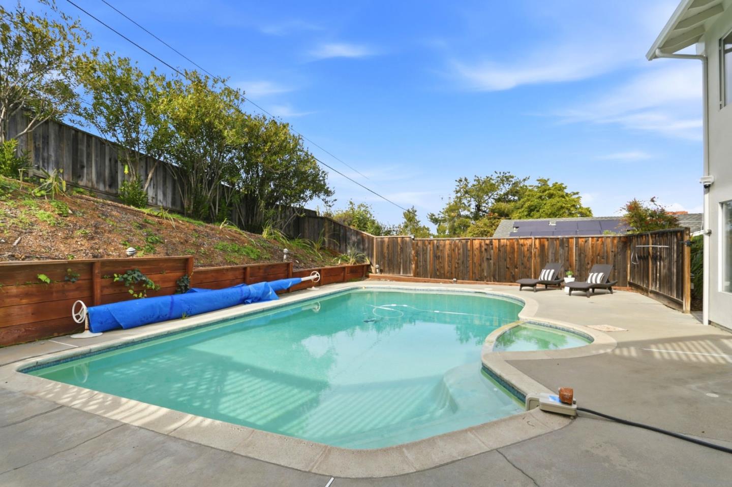 945 Andover Way Los Altos, CA 94024 - Photo 40 of 45