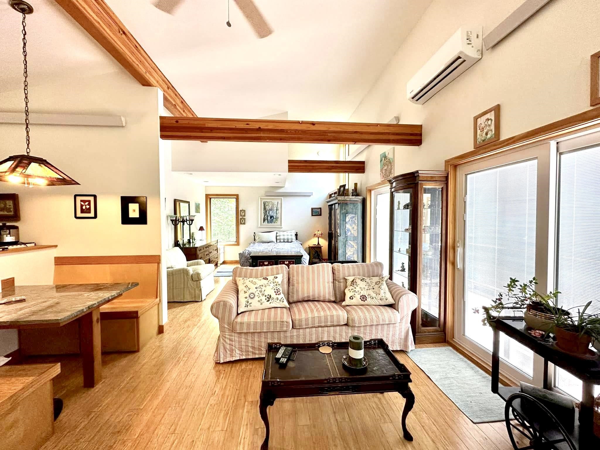 10959 East Pobuda Road Suttons Bay, MI 49682 - Photo 43 of 71 1933764-3dea1d15-6bac-4782-ae1d-a362589e6ff2.JPG