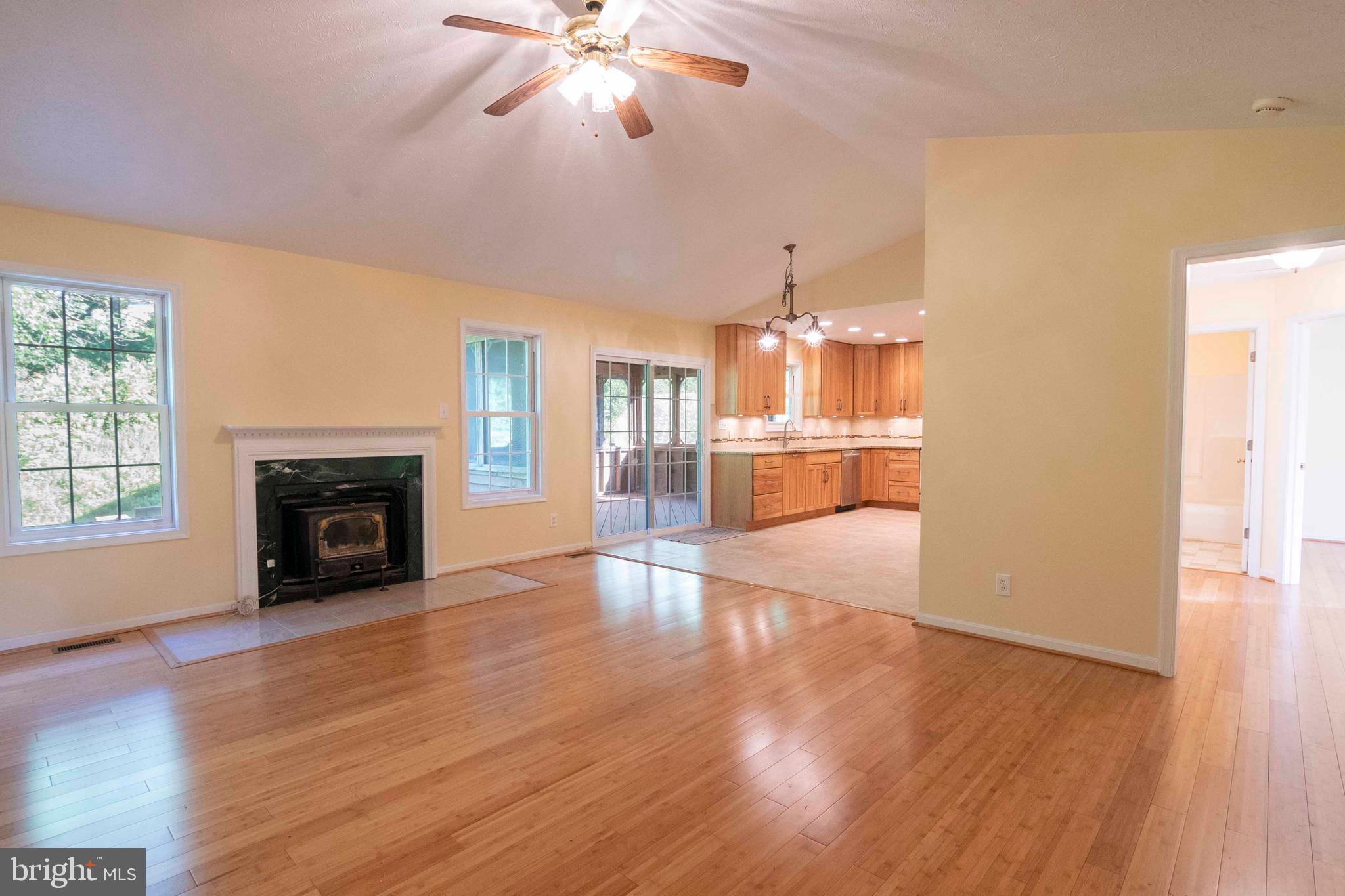 920 Doom Peak Road Linden, VA 22642 - Photo 21 of 62 Large Family Room