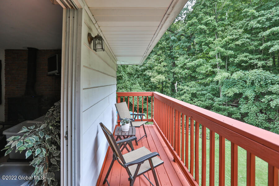 4 Ledgestone Road Brunswick, NY 12180 - Photo 52 of 61 4-Lesgestone-new-17