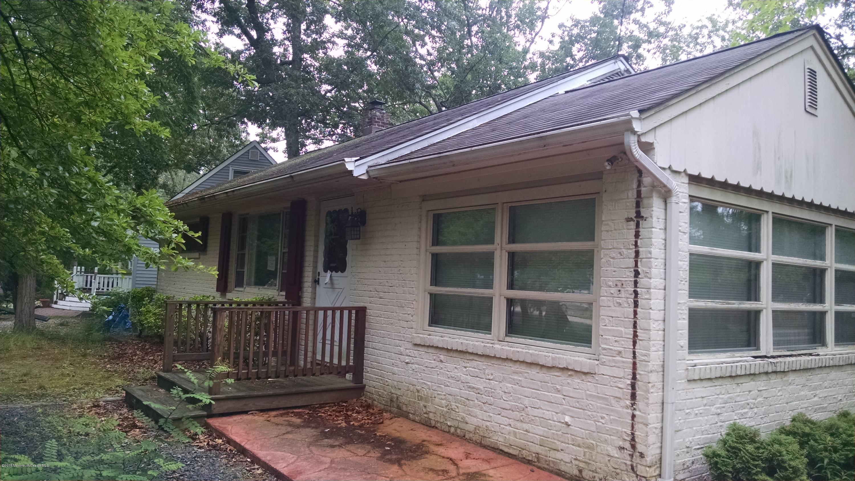 541 Hunters Road Brick, NJ 08724 - Photo 3 of 12 IMG_20150616_091755452 (1)