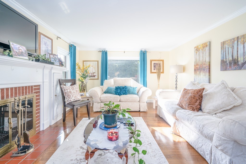 6 Gerald Road Stoneham, MA 02180 - Photo 12 of 30 Gallery Image 12