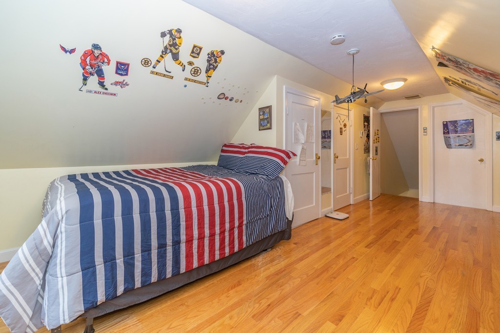6 Gerald Road Stoneham, MA 02180 - Photo 18 of 30 Gallery Image 18