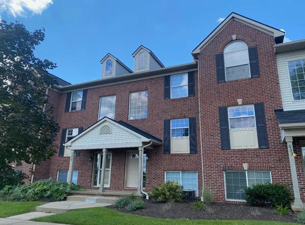 $210,000 | 631 Nantucket Drive, Lansing, MI 48906