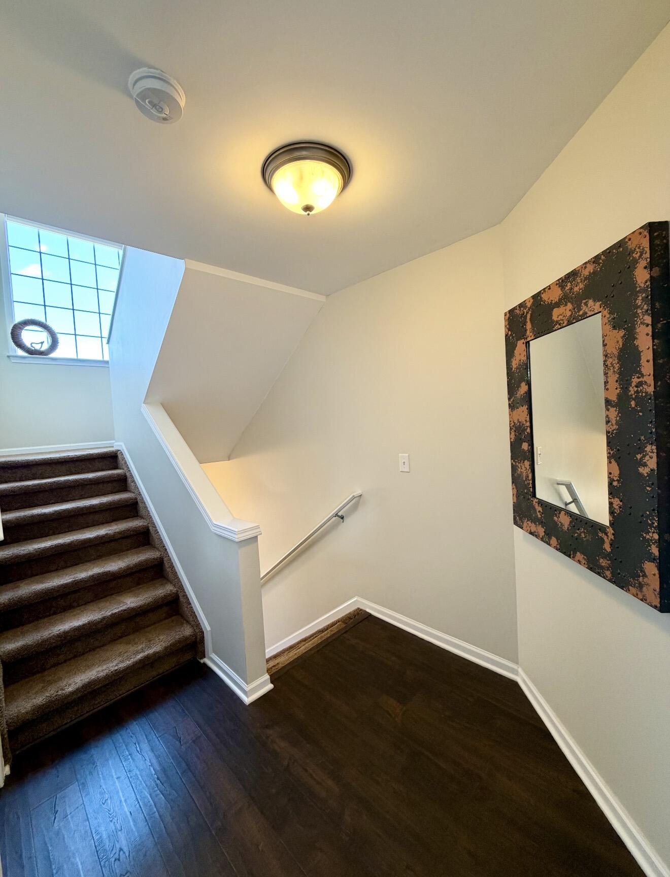 631 Nantucket Drive Lansing, MI 48906 - Photo 16 of 38 landing