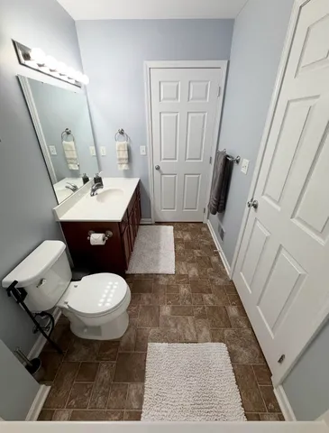 $215,000 | 631 Nantucket Drive, Lansing, MI 48906