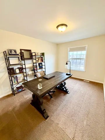 $215,000 | 631 Nantucket Drive, Lansing, MI 48906