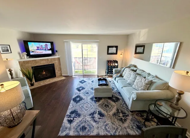 $215,000 | 631 Nantucket Drive, Lansing, MI 48906