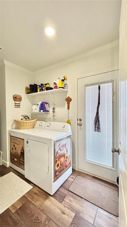 269 Apache Quitman, TX 75783 - Photo 19 of 40 a utility room with washer and dryer