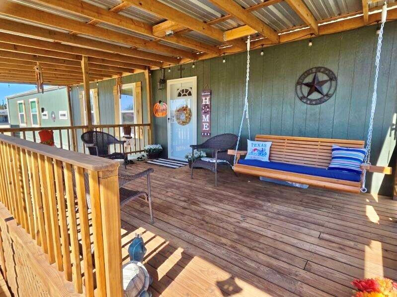 269 Apache Quitman, TX 75783 - Photo 4 of 40 a view of wooden floor in a room
