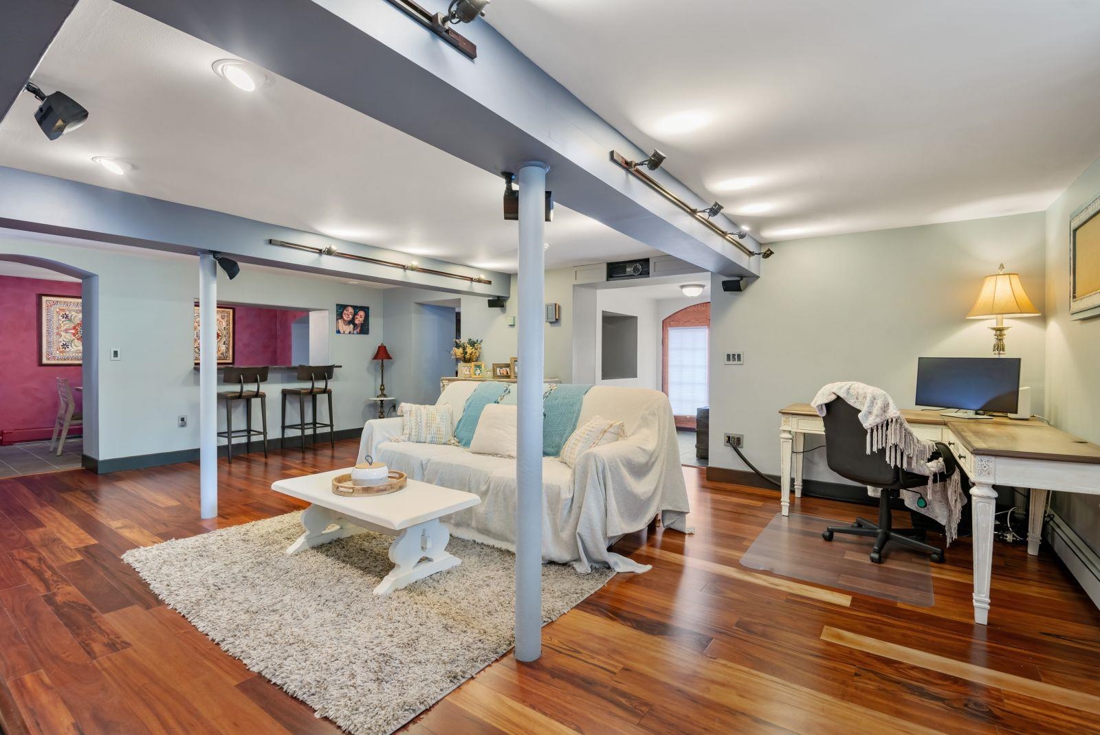 80 Pond Street, Unit 1 Salem, NH 03079 - Photo 14 of 51