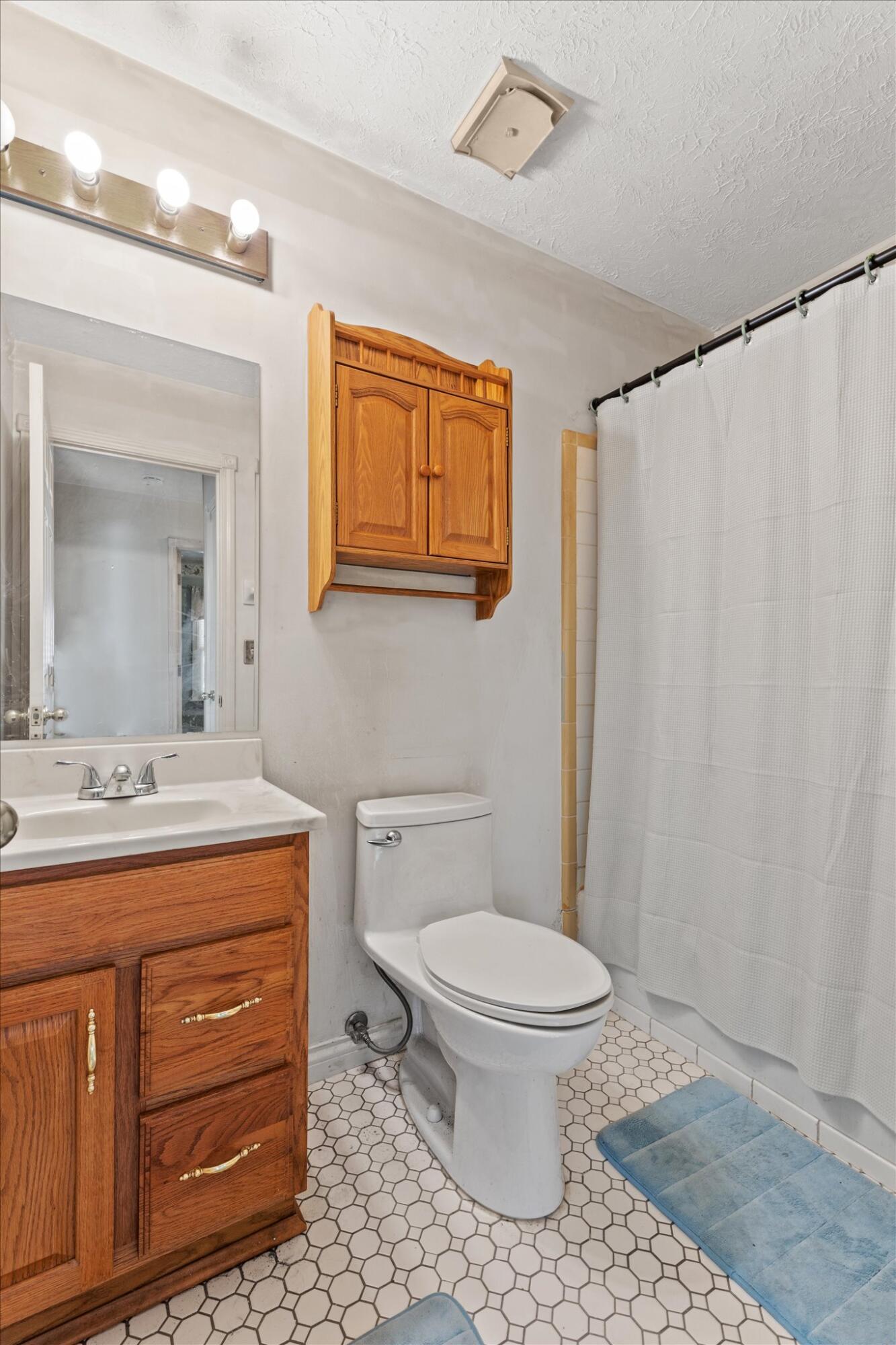 236 Toronto Road Lexington, KY 40515 - Photo 13 of 24 13-6M3A4585