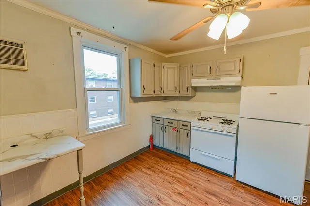 $595,000 | 2049 Blendon Place, St. Louis, MO 63143