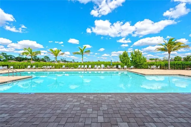 $3,175 | 388 Grace Bay Lane, Naples, FL 34114