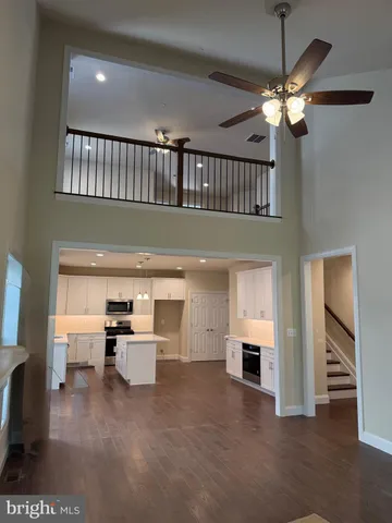 a view of utility room