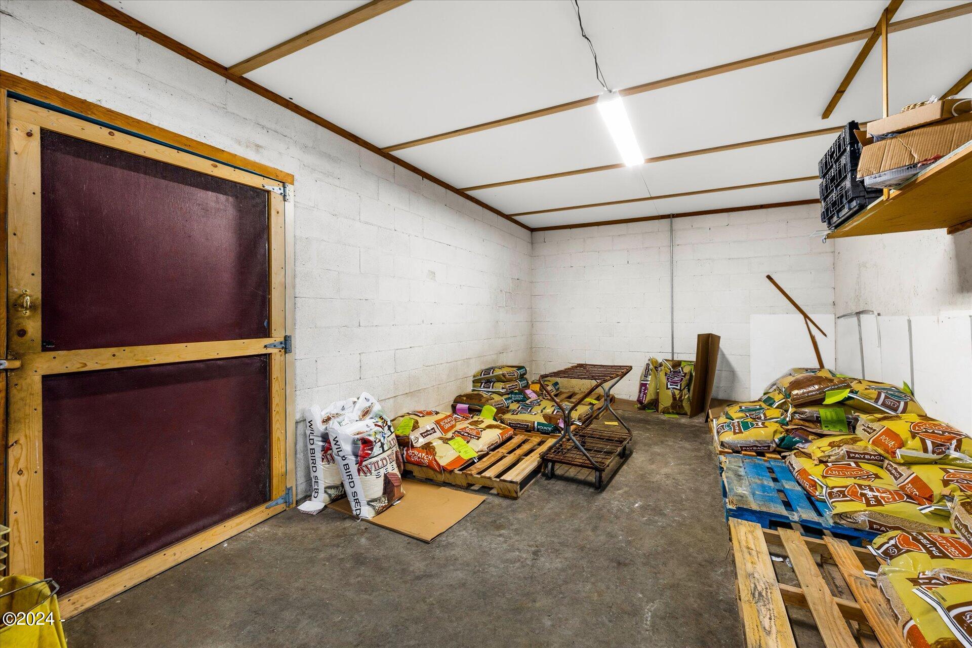 7550 Logsden Road Siletz, OR 97380 - Photo 9 of 25 36-36 - 7550 Logsden Rd
