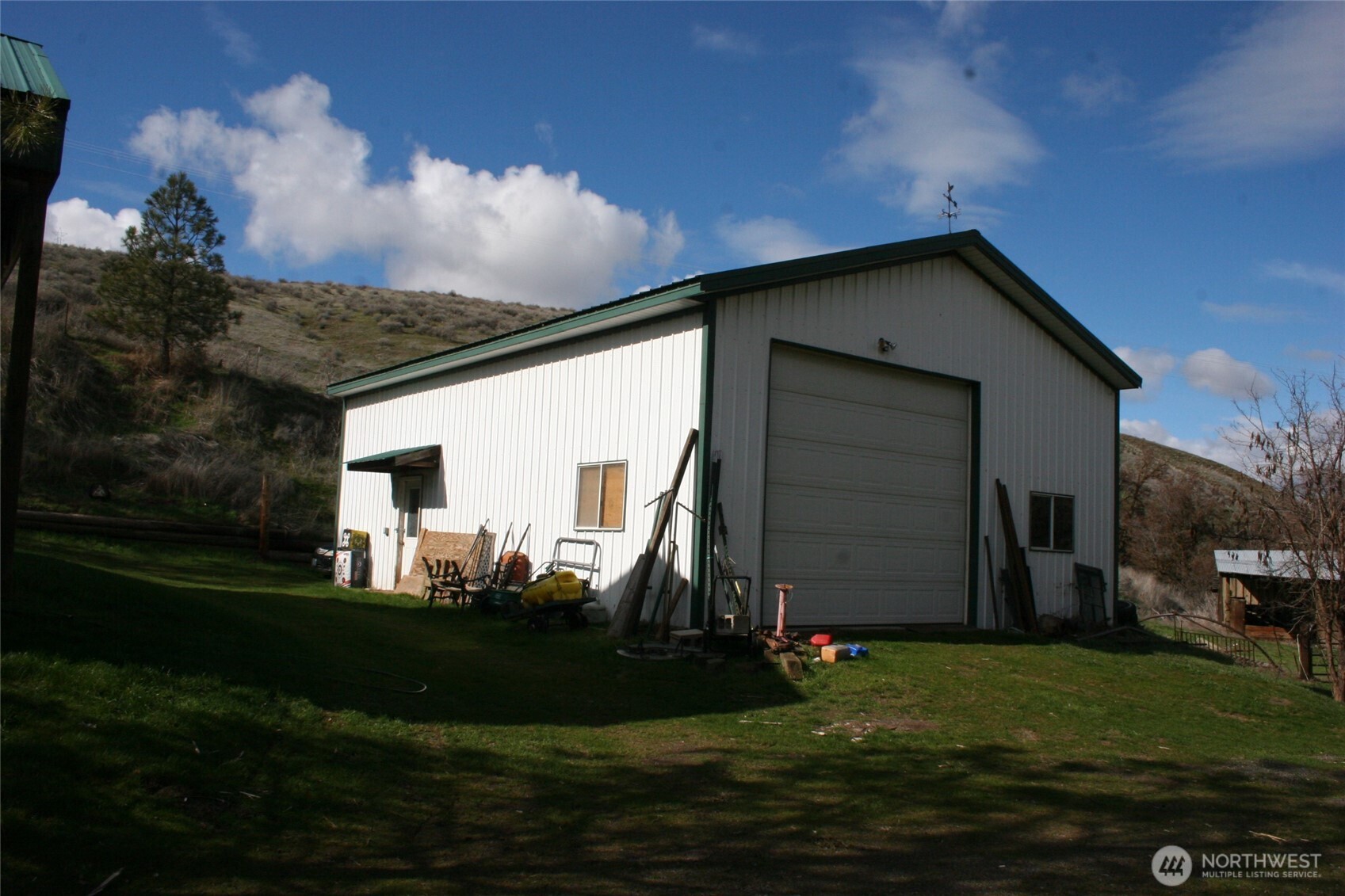 1411 Kellogg Hollow Road Dayton, WA 99328 - Photo 11 of 26