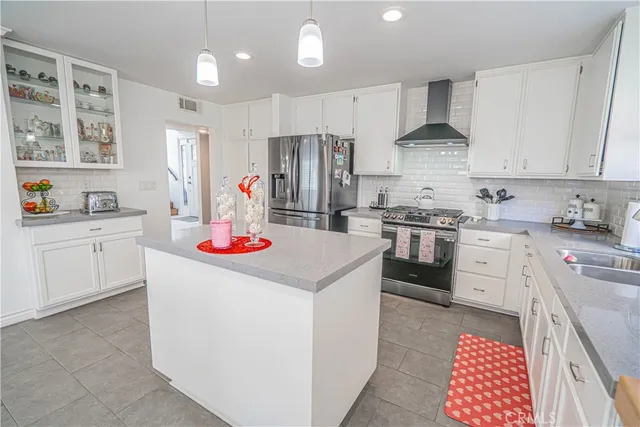 $790,000 | 27738 Hyssop Lane, Saugus, CA 91350