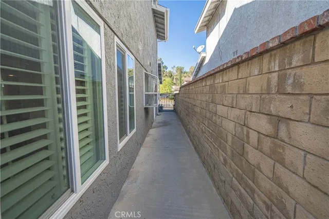 $790,000 | 27738 Hyssop Lane, Saugus, CA 91350