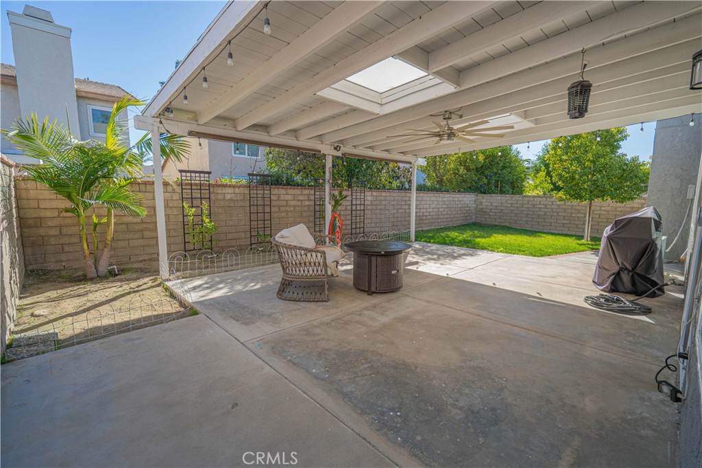 27738 Hyssop Lane Saugus, CA 91350 - Photo 33 of 43 a view of a chairs and table in patio