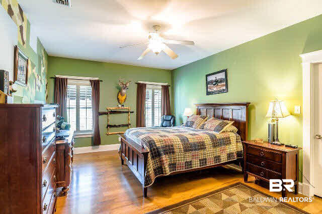 33509 Alder Circle Daphne, AL 36527 - Photo 21 of 28 The Kids will 'Arm Wrestle' For this Bedroom.....you will have to check out the closet to see why........