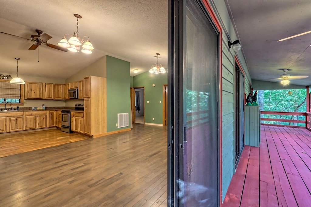 41 Silver Maple Lane Murphy, NC 28906 - Photo 24 of 52 Gallery Image 24
