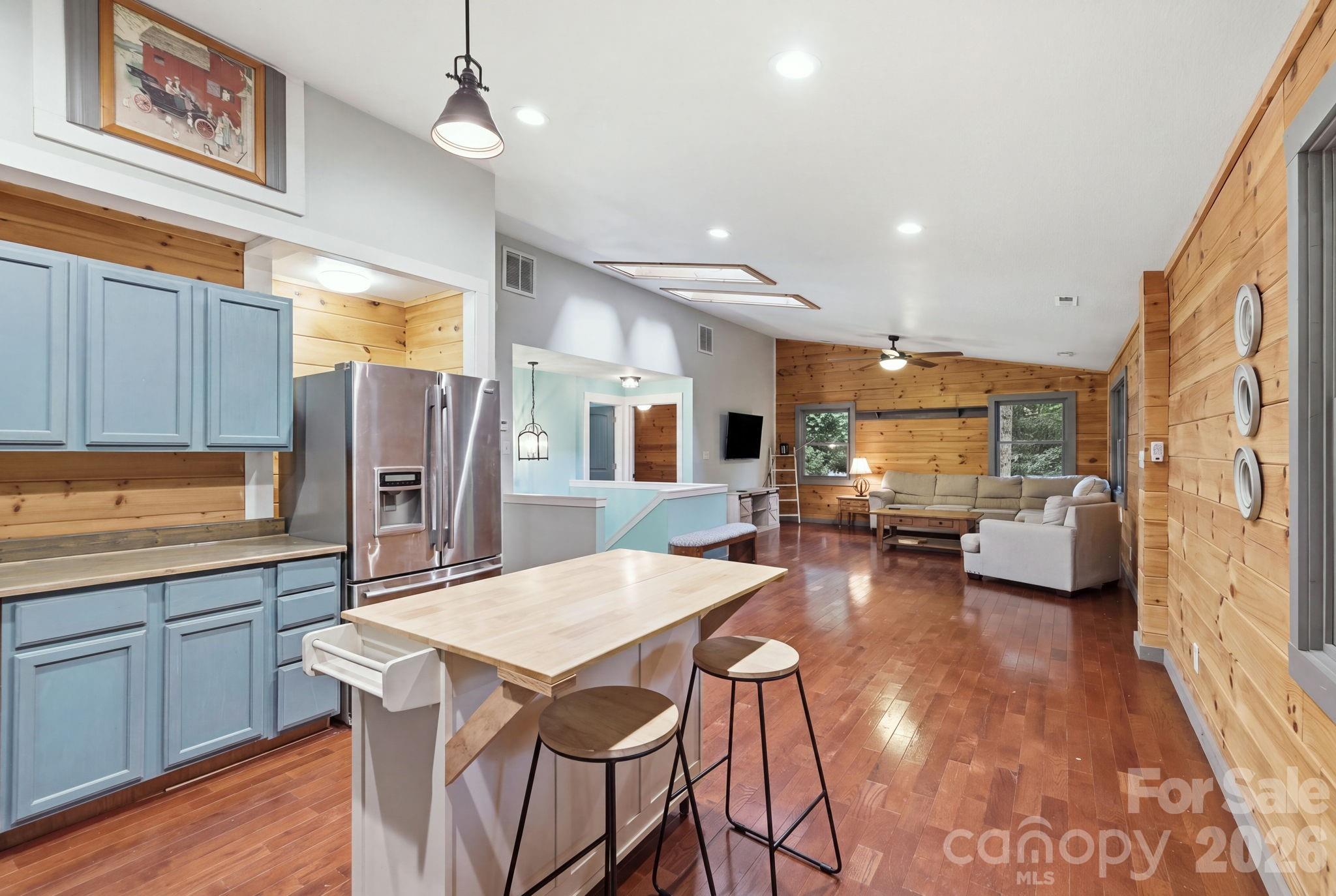 4035 Bald Creek Road Clyde, NC 28721 - Photo 6 of 43 Gallery Image 6