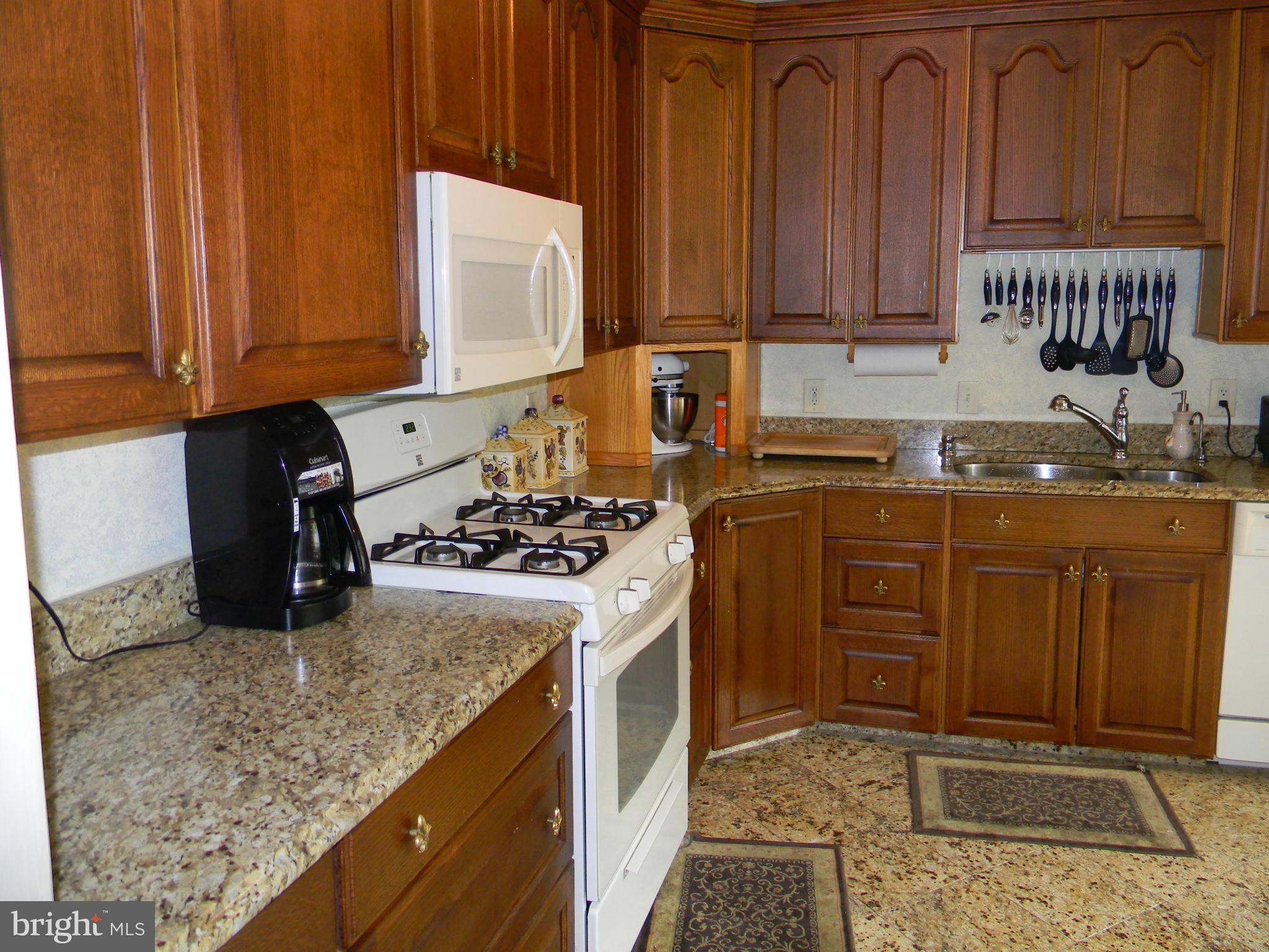 11502 Newport Mill Road Silver Spring, MD 20902 - Photo 21 of 29 Kitchen