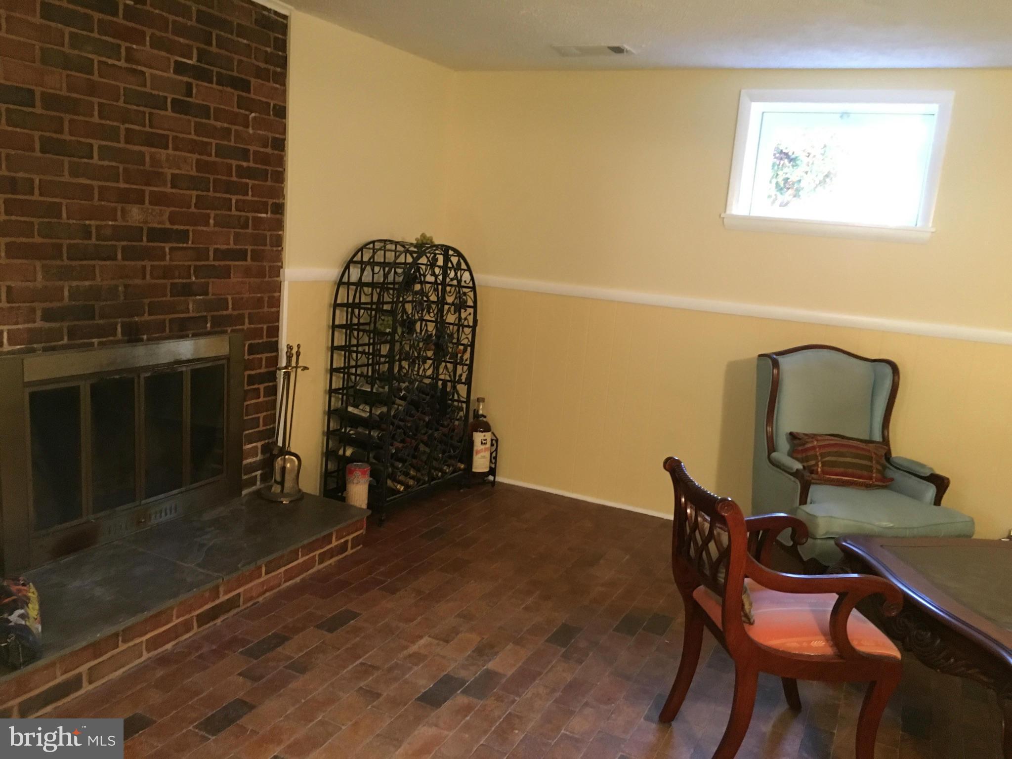 11502 Newport Mill Road Silver Spring, MD 20902 - Photo 7 of 29 Interior (General)