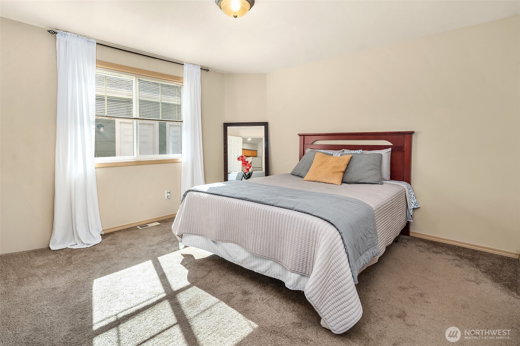 1803 Wildflower Way Sedro-Woolley, WA 98284 - Photo 16 of 25