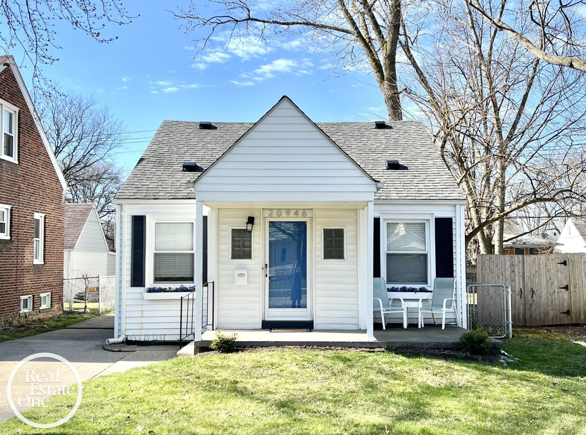 20946 Hampton Road Harper Woods, MI 48225 - Photo 1 of 8 20946 Hampton