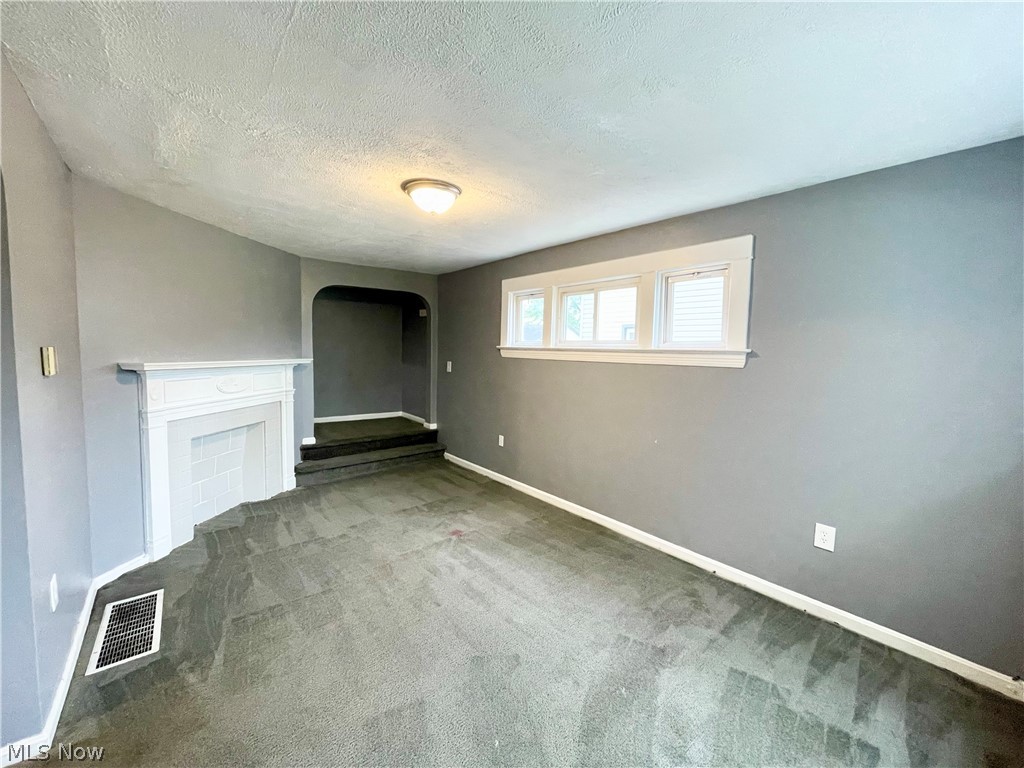 976 Rondel Road Cleveland, OH 44110 - Photo 10 of 35