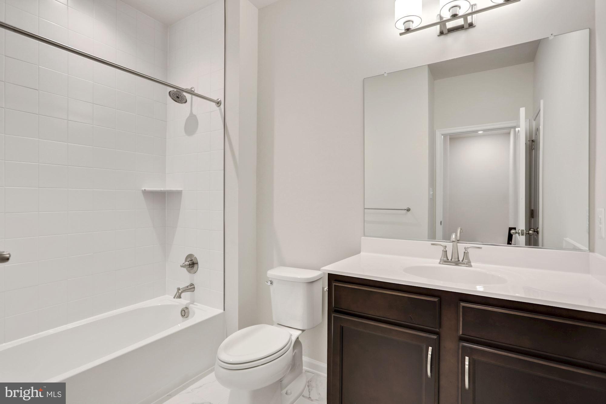 5990 Passend Drive Frederick, MD 21703 - Photo 24 of 33 Hallway Fullbath