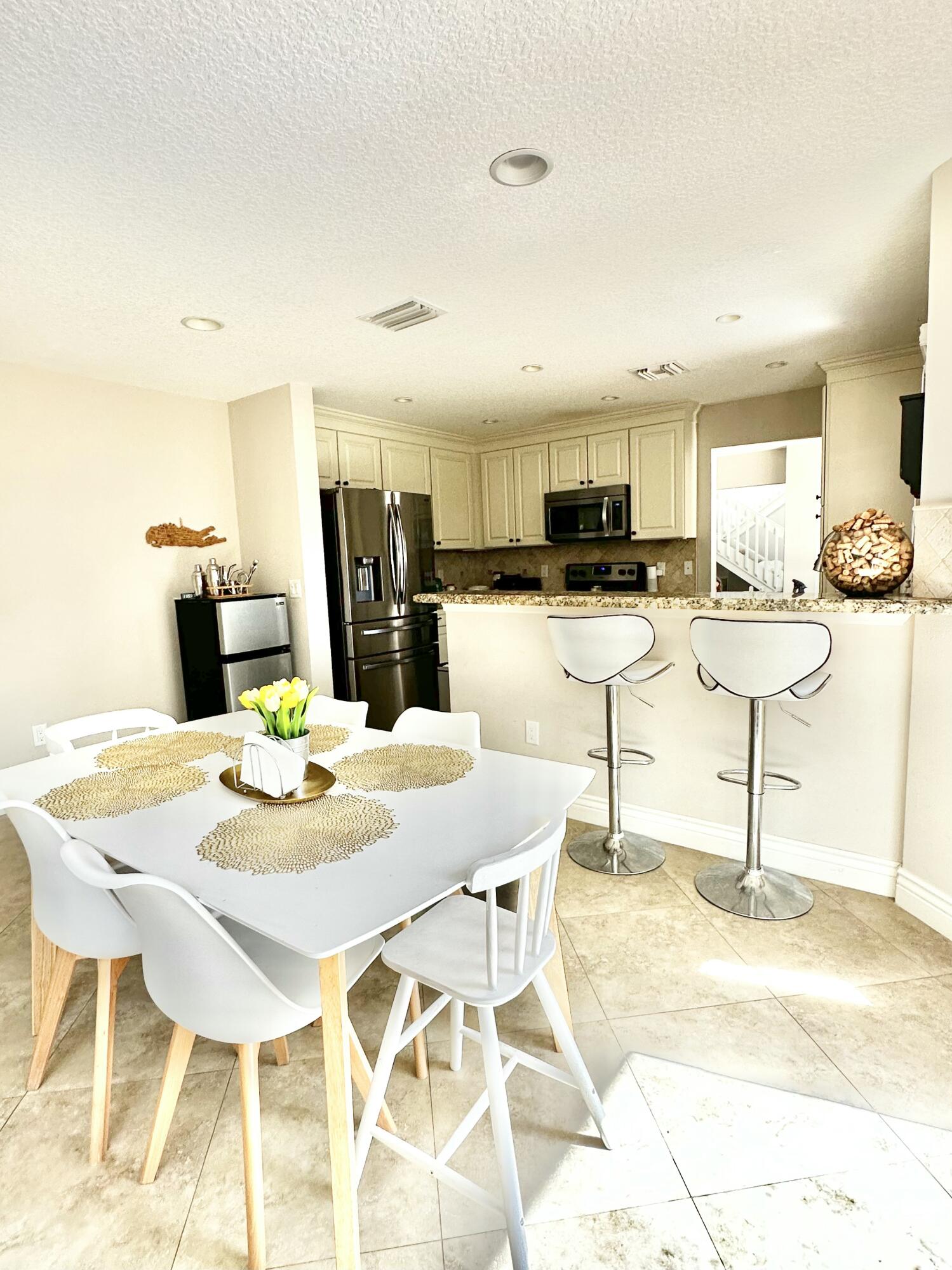 5342 Park Pl Circle Boca Raton, FL 33486 - Photo 13 of 44 DiningRoom3