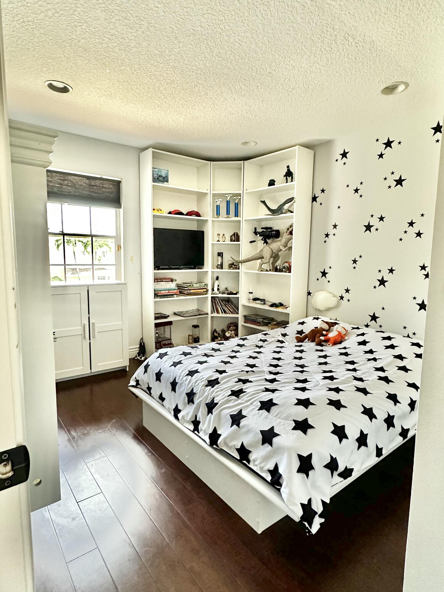 5342 Park Pl Circle Boca Raton, FL 33486 - Photo 27 of 44 Bedroom5