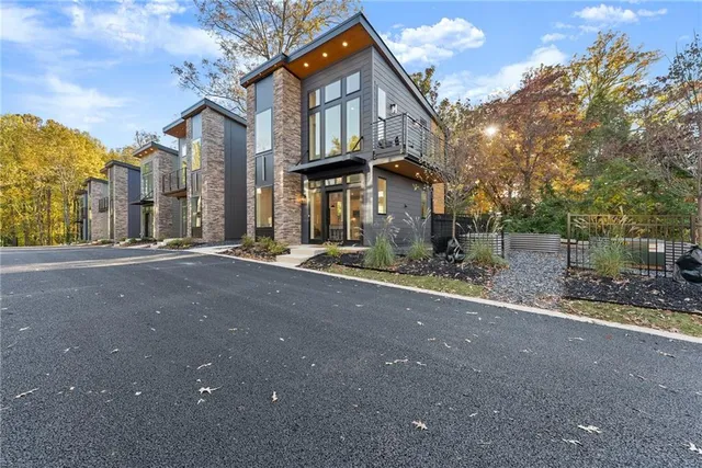 $349,000 | 510 Nightfire Court Southwest, Gainesville, GA 30501