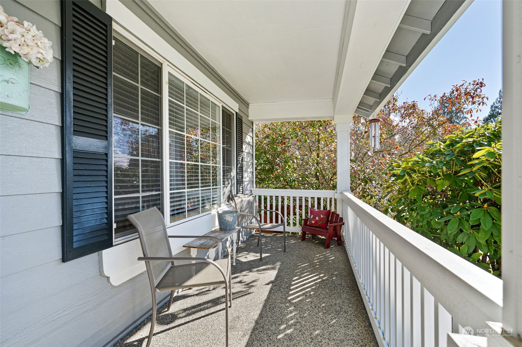 16887 Copper Mountain Road Southeast Monroe, WA 98272 - Photo 2 of 34 a view of a balcony with chair
