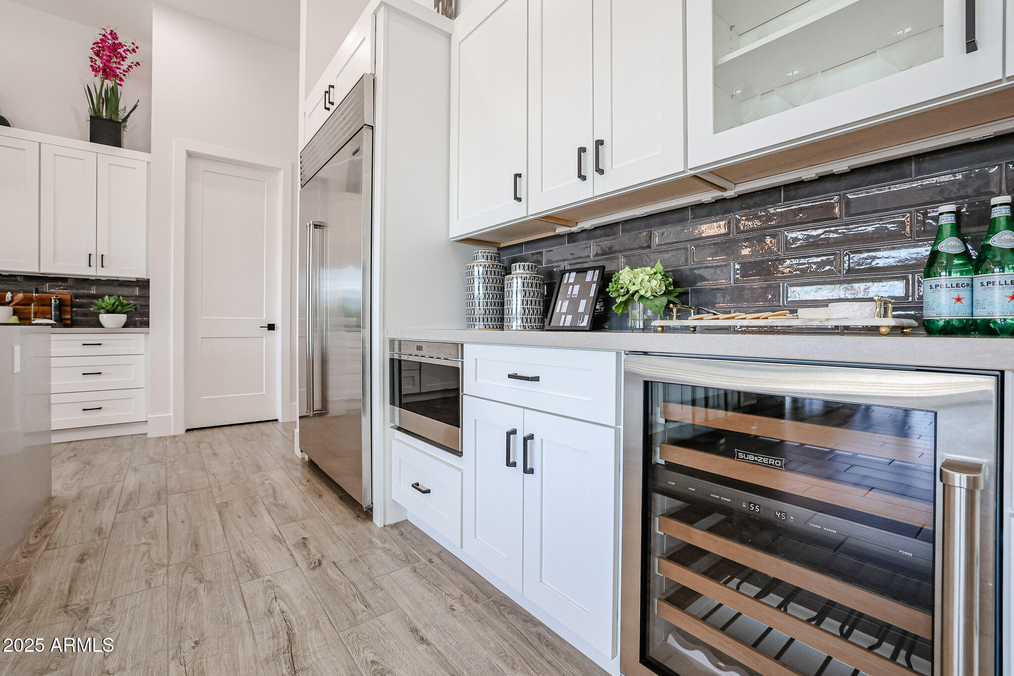 1752 East Creek Canyon Road Phoenix, AZ 85086 - Photo 12 of 78 Model Home B10 Kitchen