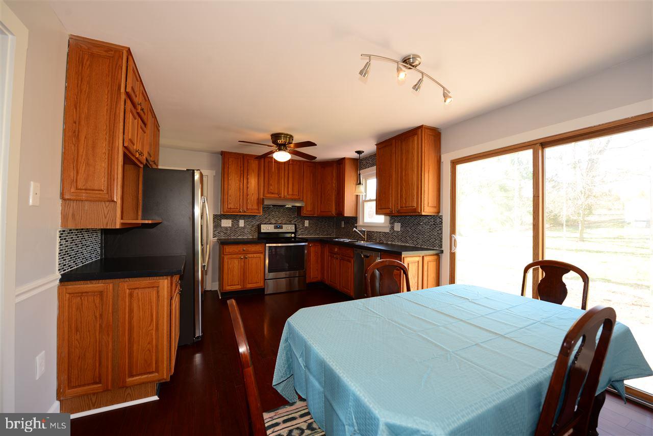 1221 Roush Road Hummelstown, PA 17036 - Photo 6 of 19 Gallery Image 6