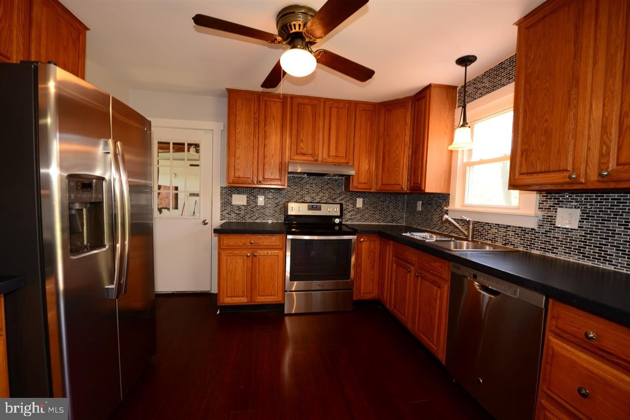 1221 Roush Road Hummelstown, PA 17036 - Photo 7 of 19 Gallery Image 7