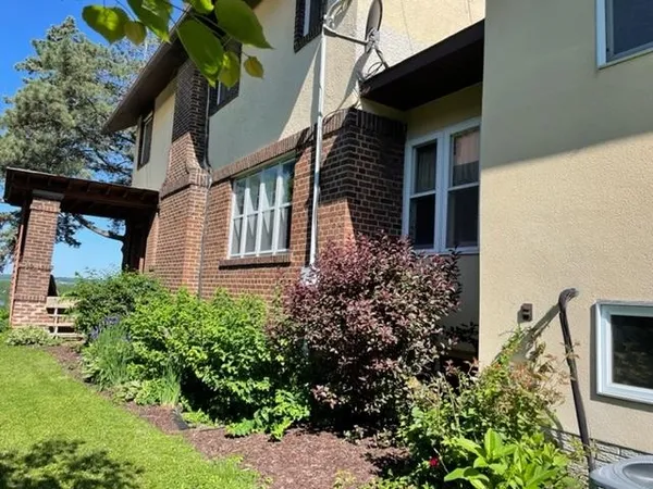 $275,000 | 318 North 4th Street, Savanna, IL 61074