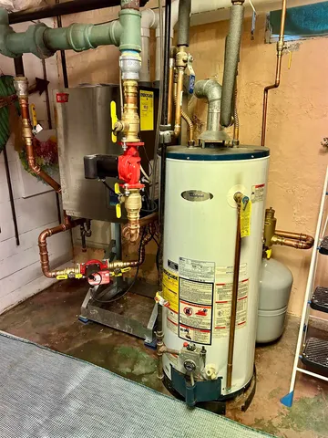 $275,000 | 318 North 4th Street, Savanna, IL 61074