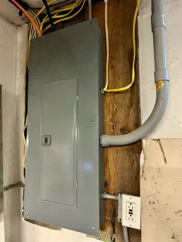 $275,000 | 318 North 4th Street, Savanna, IL 61074