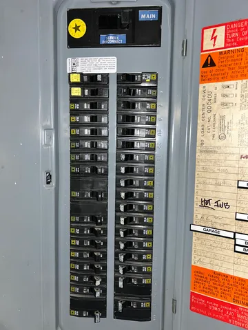 $275,000 | 318 North 4th Street, Savanna, IL 61074