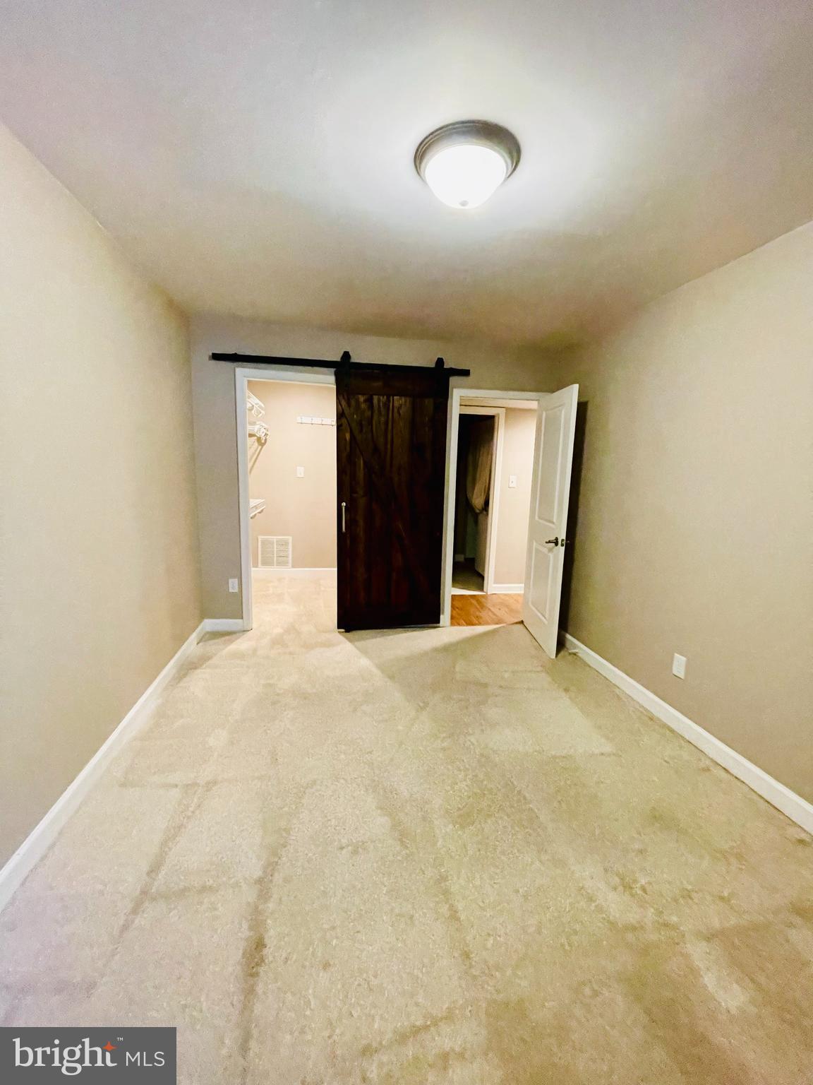 5818 Royal Ridge Drive, Unit E Springfield, VA 22152 - Photo 13 of 24