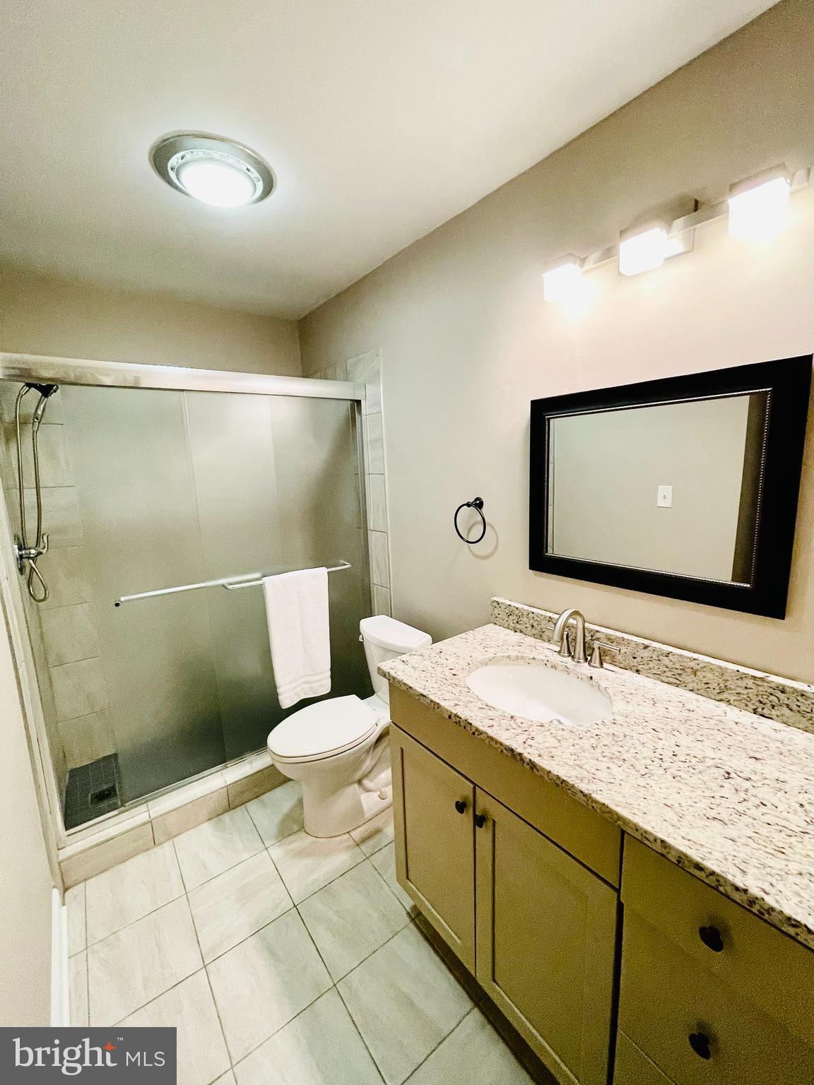 5818 Royal Ridge Drive, Unit E Springfield, VA 22152 - Photo 15 of 24